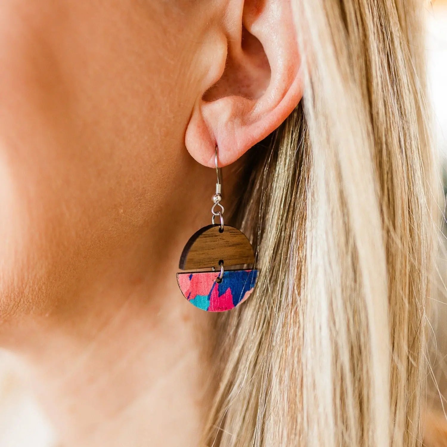 Elise- Summer Sunset Creek + Elm