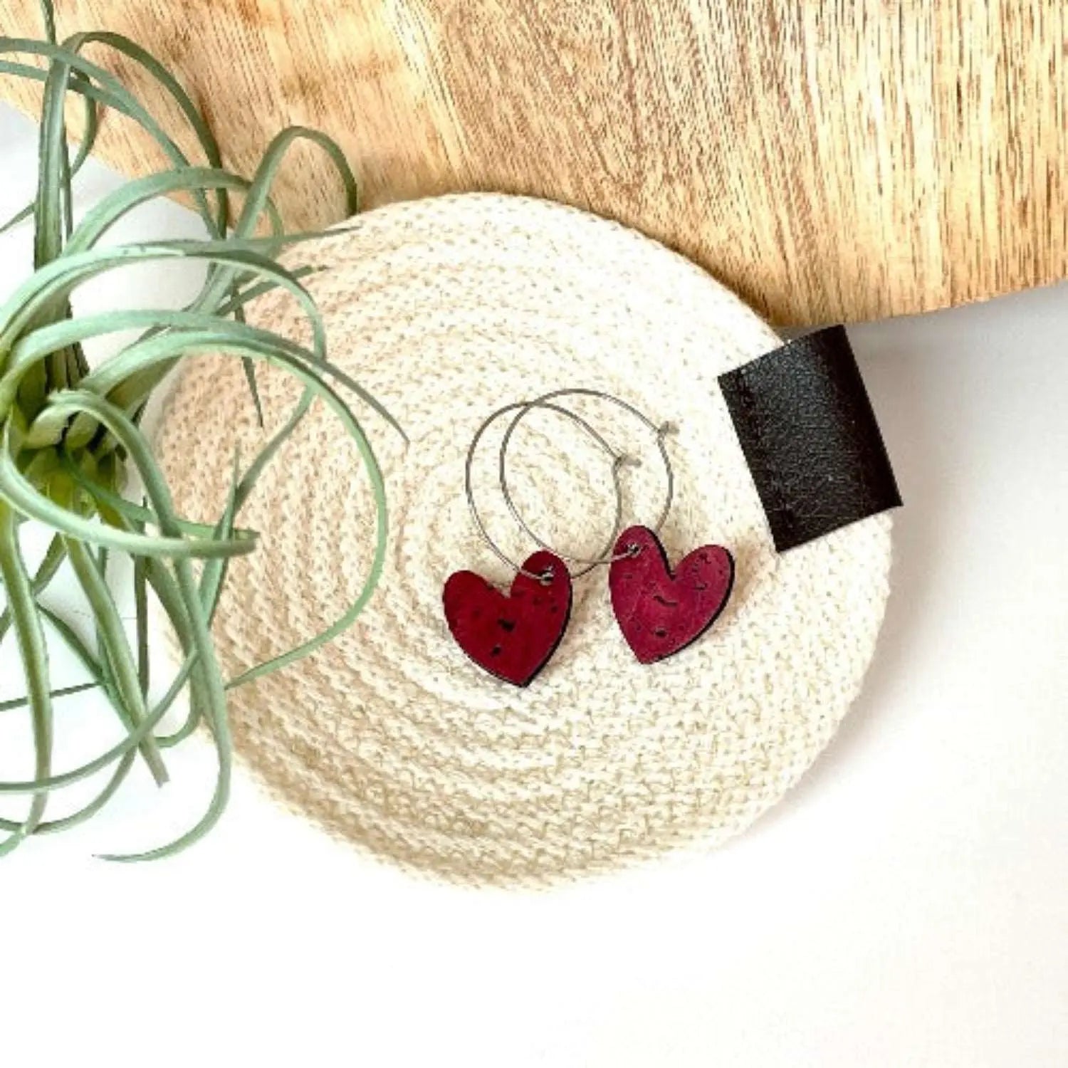 Juliet Heart Hoop Cork Earrings-Red