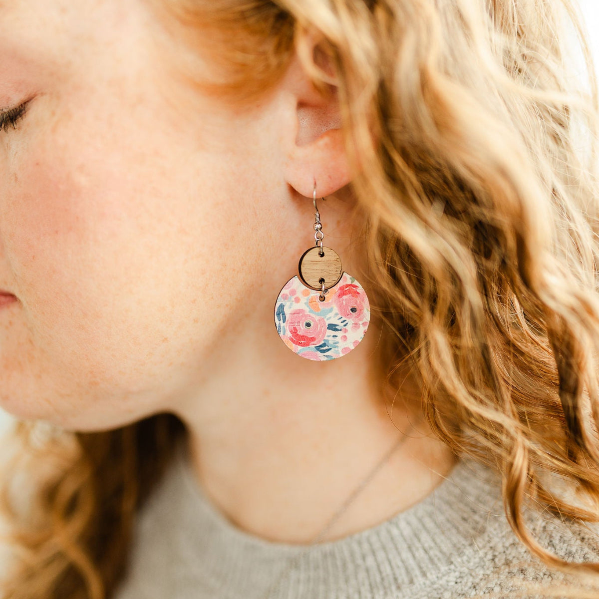 Close up look of the Cora Summer Garden cork and walnut earrings