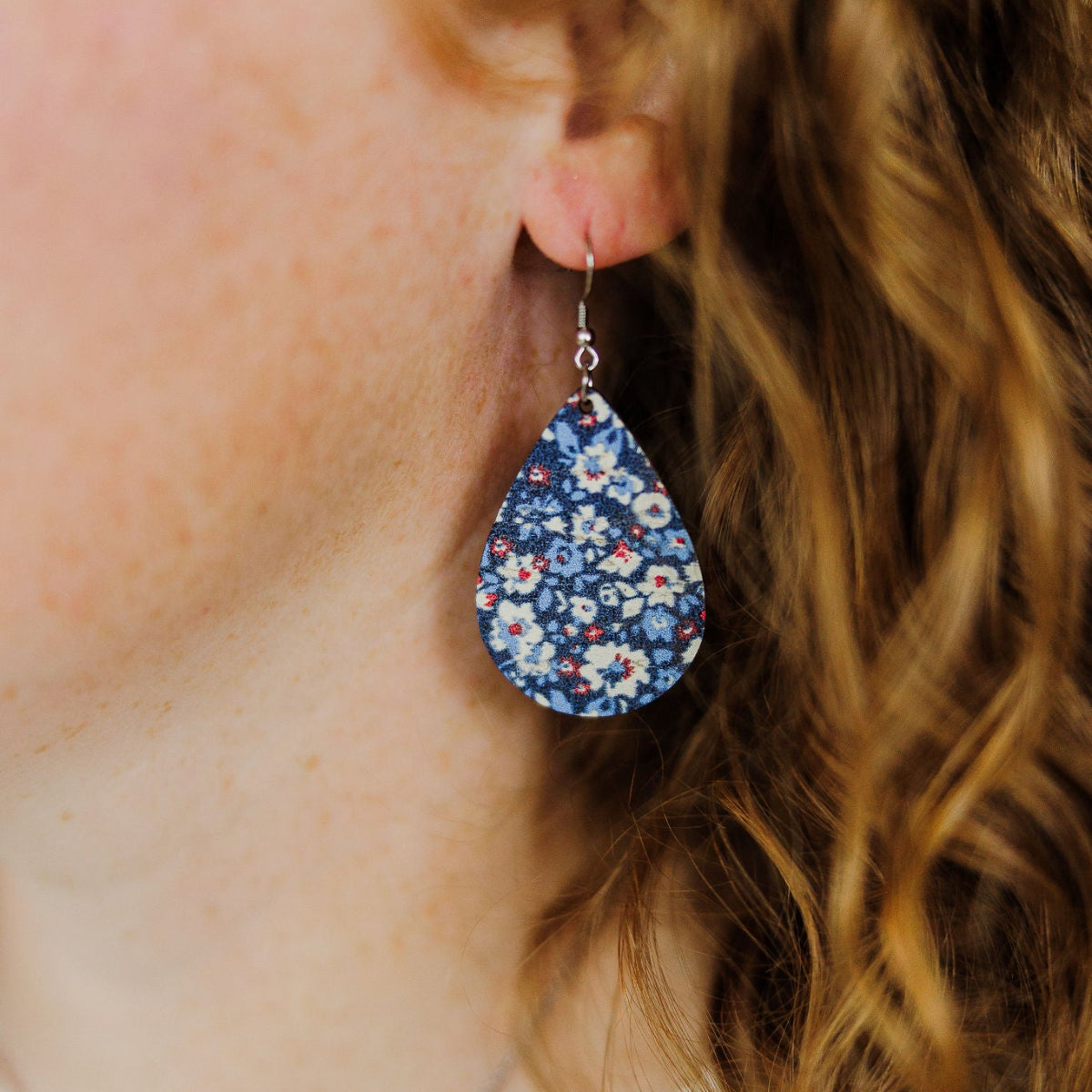 Close up of the Kendra Statement Size 