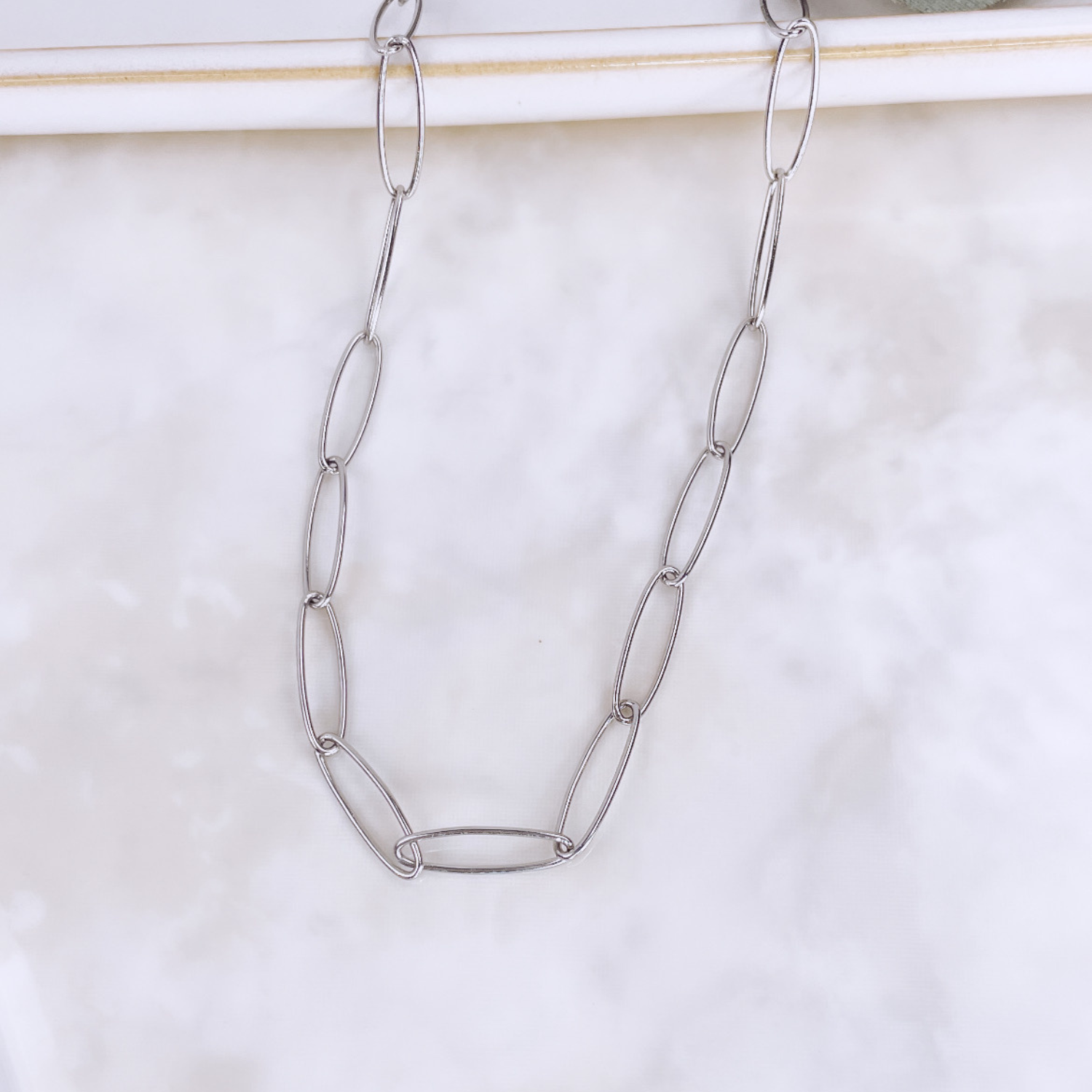 Oval Paperclip Chain Necklace- Silver
