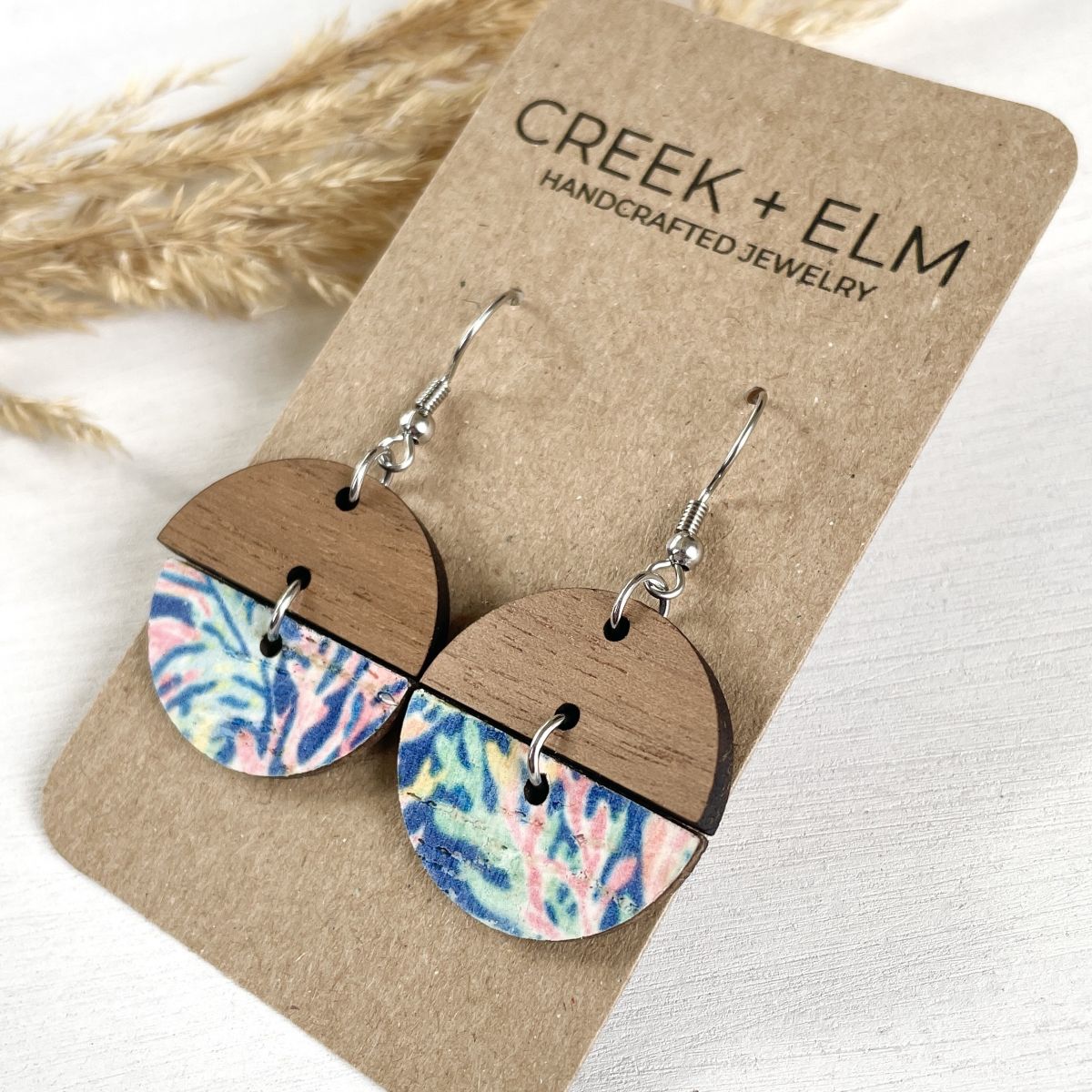 Elise Cork + Walnut Wood Circles- Coral Reef