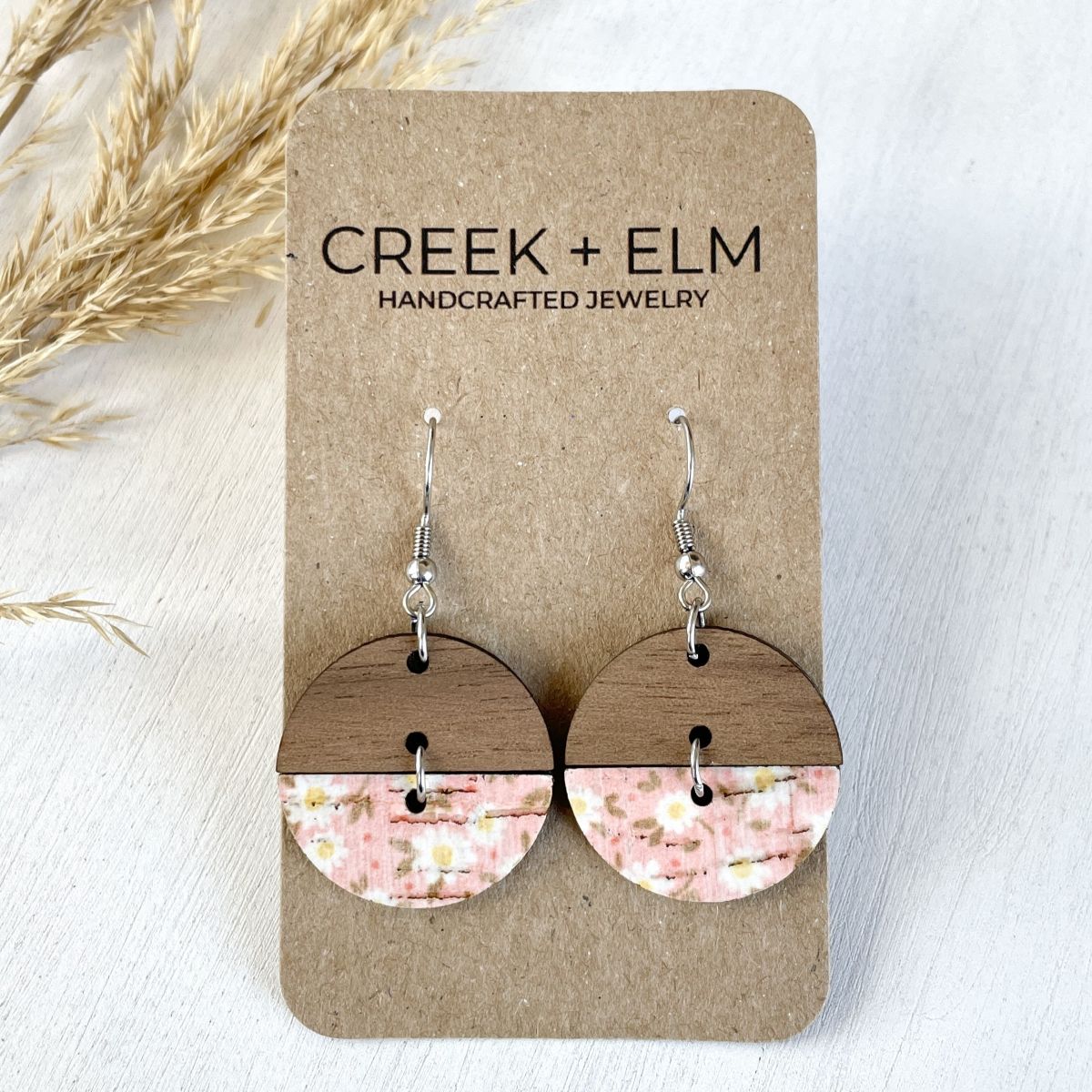 Elise Cork + Walnut Wood Circles- Peach Daisy