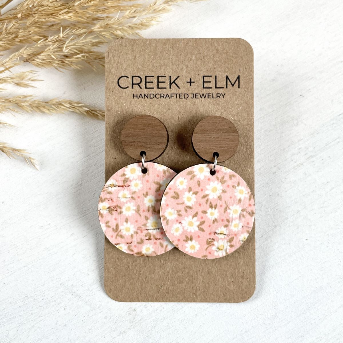 Liyra Cork + Walnut Wood Circle Earrings- Peach Daisy