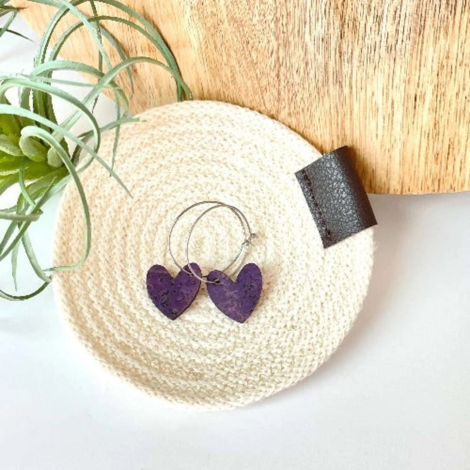 Juliet Heart Hoop Cork Earrings-Eggplant